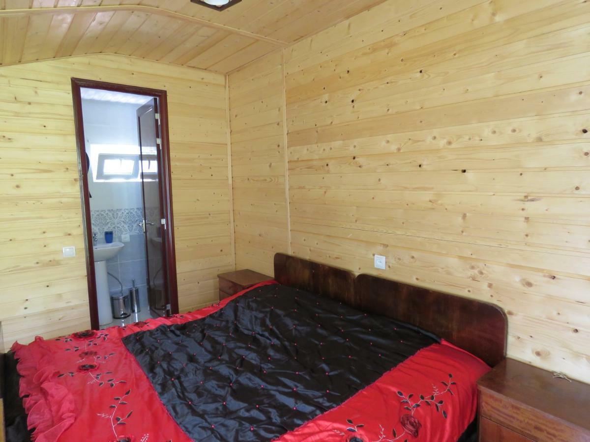 Guest House Guli Mestia Eksteriør billede